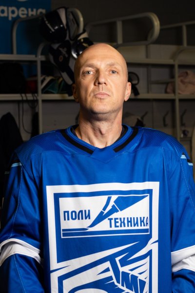 Костяев  Евгений