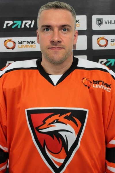 Янихин  Евгений