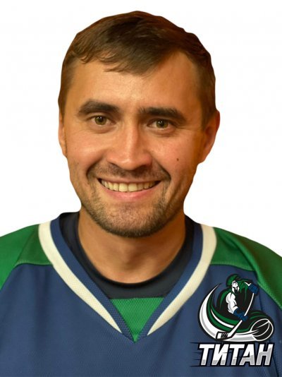 Брусницын  Роман