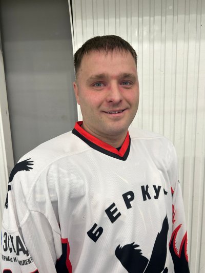 Бухнер  Александр