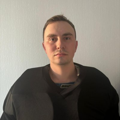 Микиев  Максим