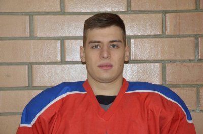 Низяков  Артем